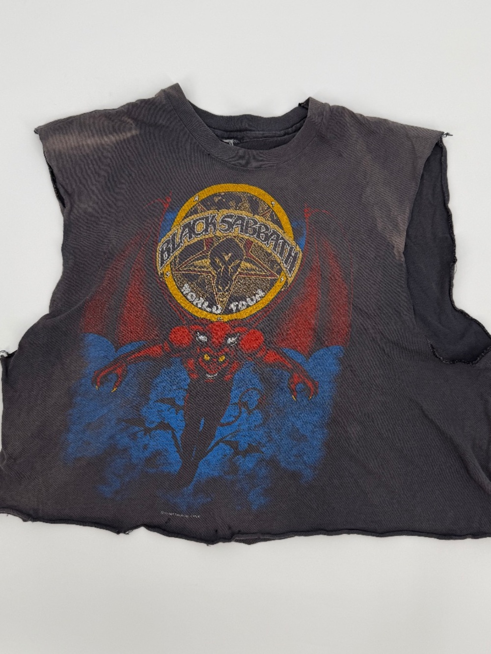 Vintage 1981 Black Sabbath Mob Rules World Tour Cut Off Crop Concert T Shirt Men